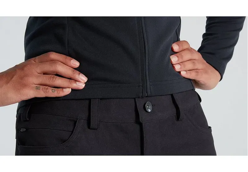 Specialized Women's RBX Adventure Over-Shorts in Black-5