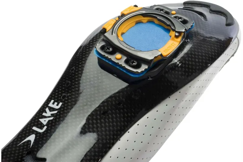 BikeFit Wahoo Speedplay Compatible 4-Hole 1deg Cleat Wedges in Blue-3