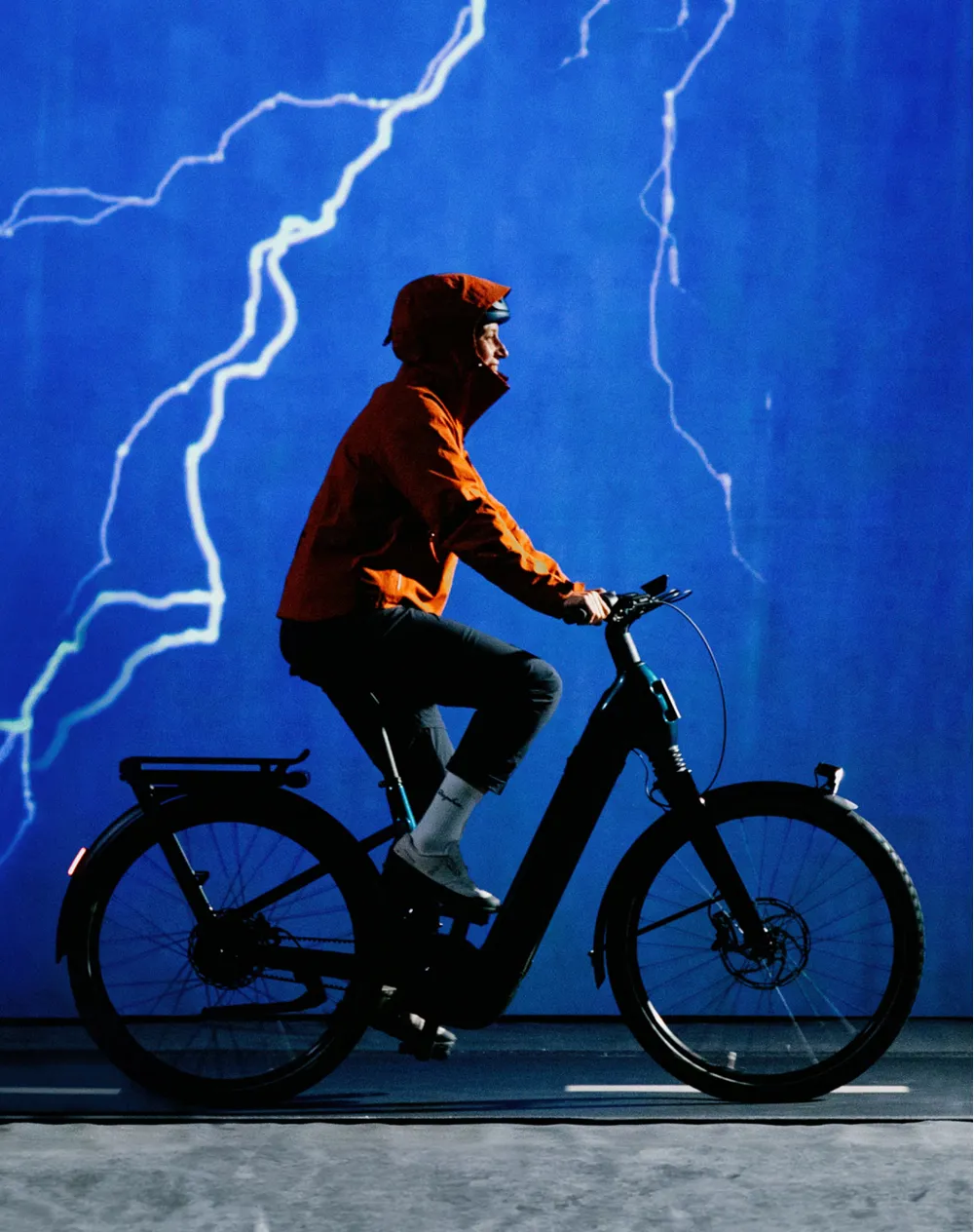 Electric hybrid and city bikes