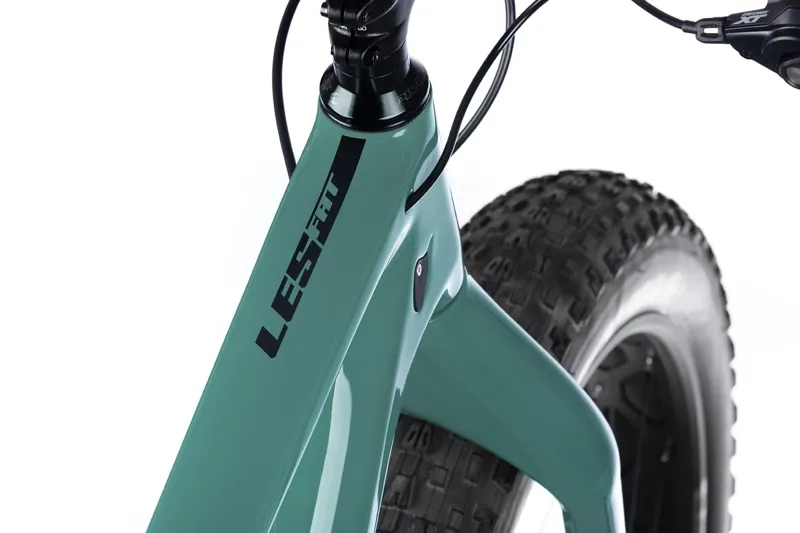 Pivot LES Fat PRO XT Race in Green-4