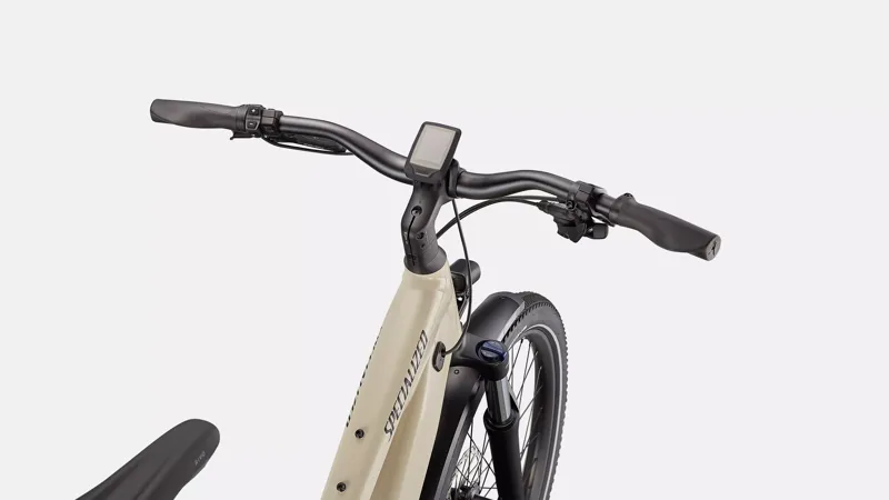 Specialized Turbo Vado 4.0 Step-Through in White-3