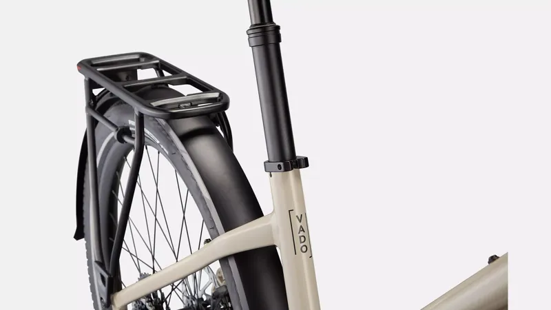 Specialized Turbo Vado 4.0 Step-Through in White-1