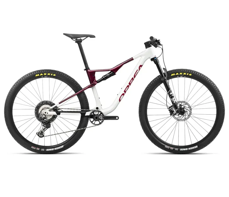 Orbea Oiz H30 Mountain Bike In White Chic/Shadow Coral
