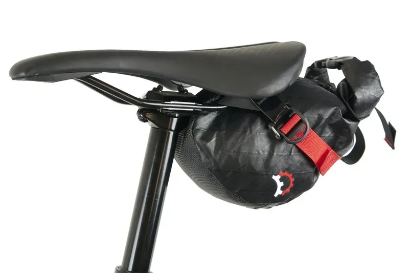 Revelate Designs Shrew 2.25l Seat Bag in Black-4
