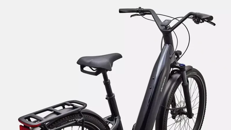 Specialized Turbo Como 4.0 eHybrid Bike in Gloss Metallic Dark Navy-3