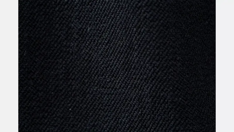 Specialized Women's RBX Adventure Over-Shorts in Black-4